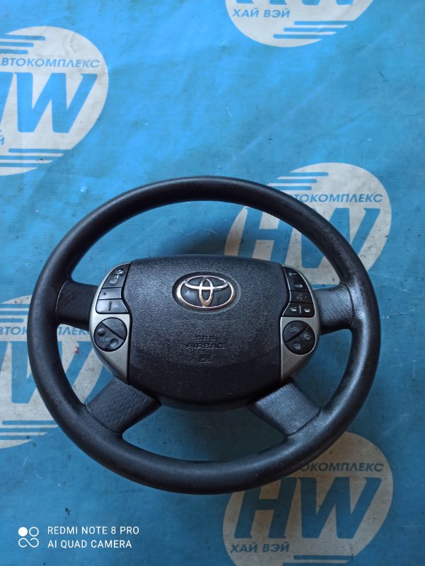 Руль Toyota Prius NHW20 1NZFXE (б/у)