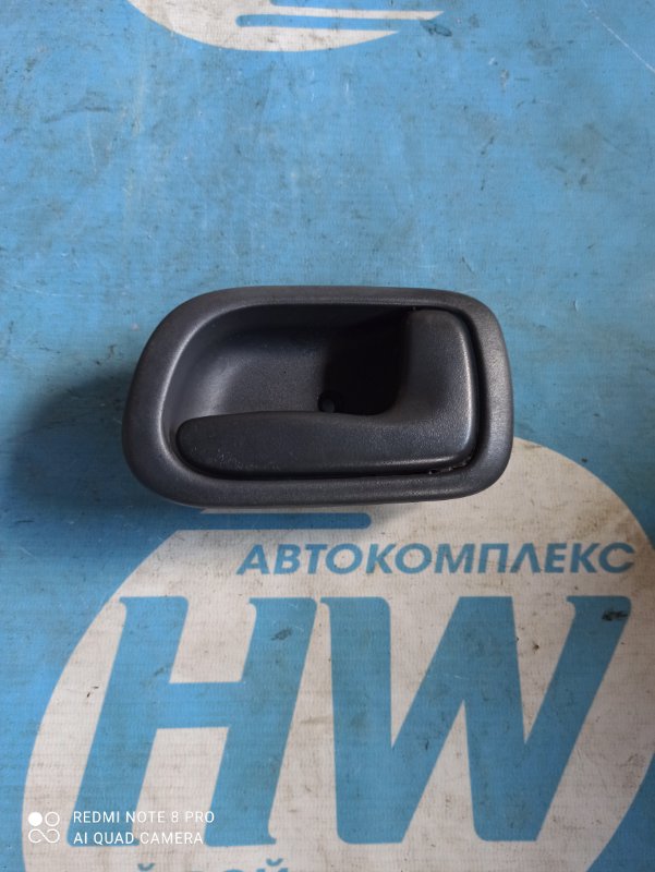 Ручка двери внутренняя Toyota Sprinter Carib AE114 4A передняя правая (б/у)