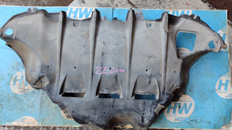 Защита двигателя Nissan Leaf ZE0 EM61 (б/у)