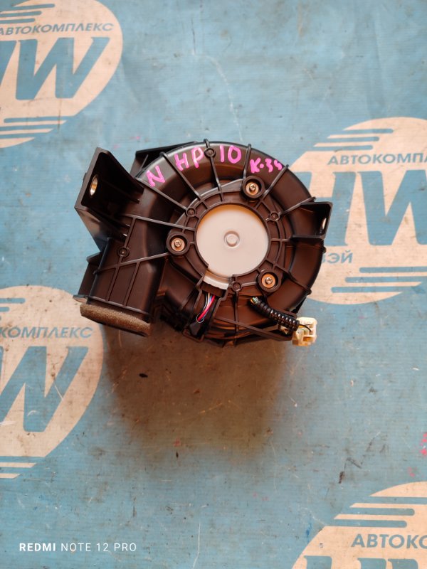 Мотор охлаждения батареи Toyota Aqua NHP10 1NZFXE (б/у)