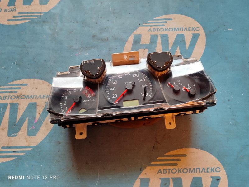 Панель приборов Nissan Wingroad WHNY11 QG18 (б/у)