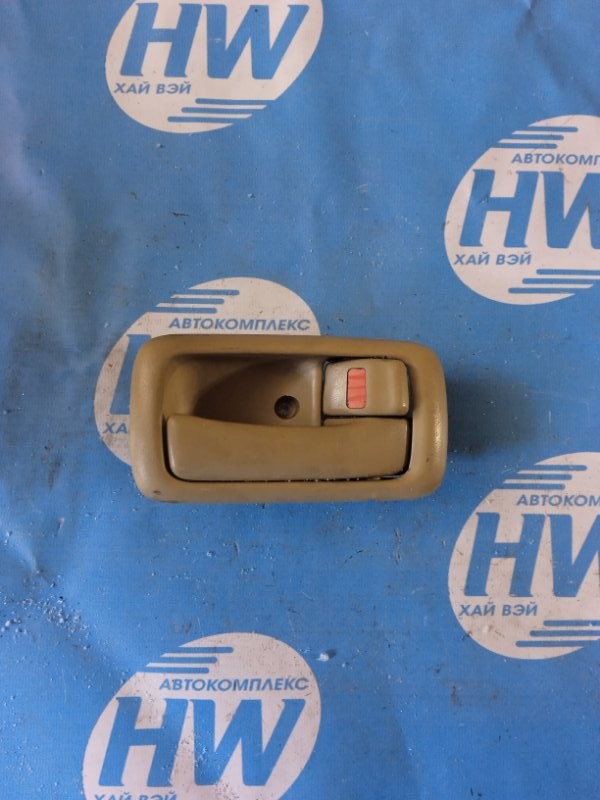 Ручка двери внутренняя Toyota Grand Hiace VCH10 5VZ передняя правая (б/у)