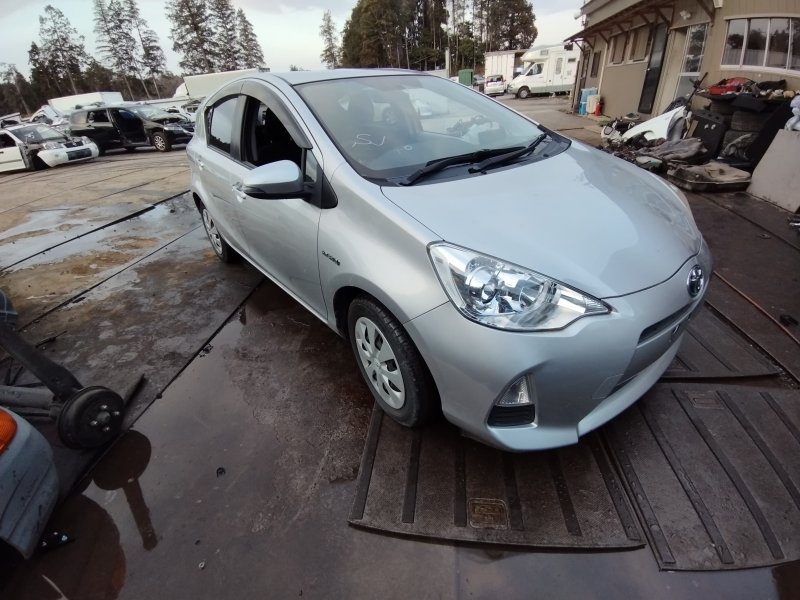 Ноускат Toyota Aqua NHP10 1NZFXE (б/у)