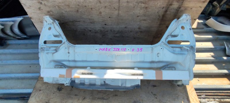 Rear cut Toyota Mark Ii JZX110 1JZFSE (б/у)