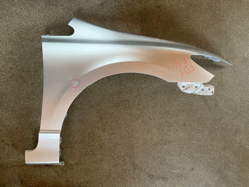 Крыло Honda Civic FD1 R18A переднее правое (б/у)