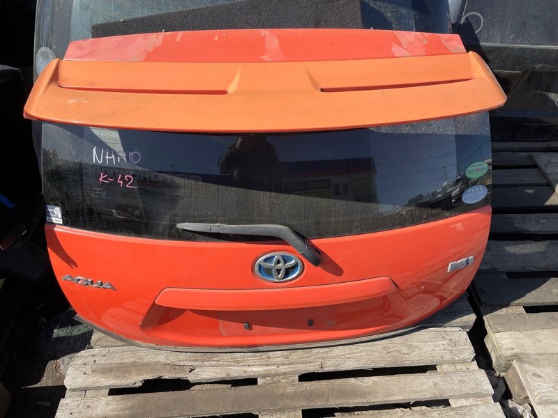 Дверь 5-я Toyota Aqua NHP10 1NZFXE (б/у)