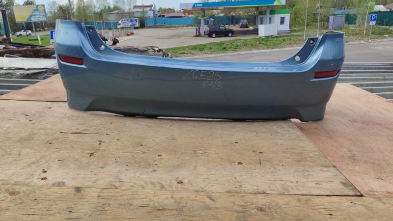 Бампер Toyota Wish ZGE25 2ZRFAE задний (б/у)