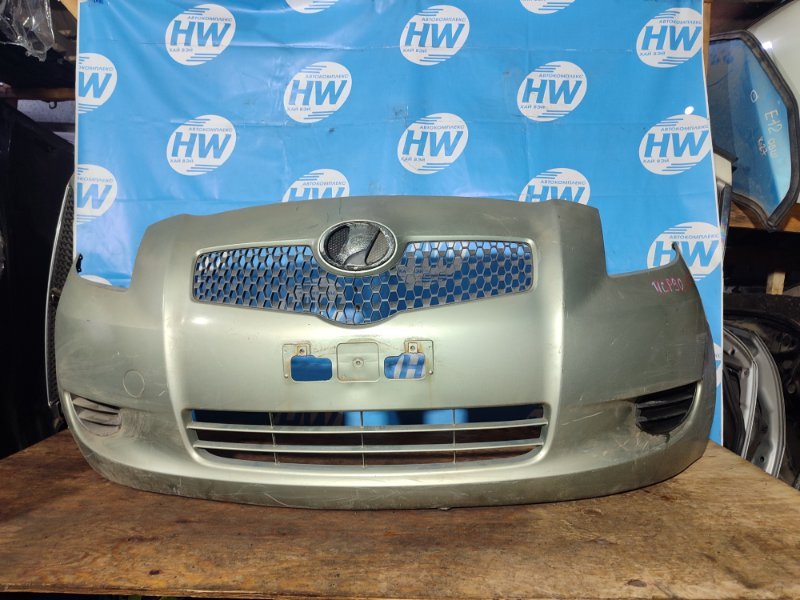 Бампер Toyota Vitz KSP90 1KR передний (б/у)
