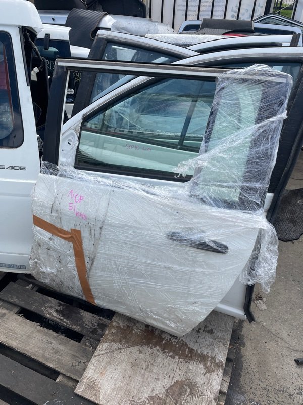 Дверь Toyota Probox NCP51 1NZFE задняя левая (б/у)
