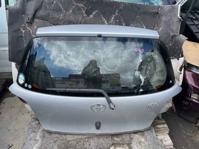 Дверь 5-я Toyota Vitz SCP10 1SZFE (б/у)