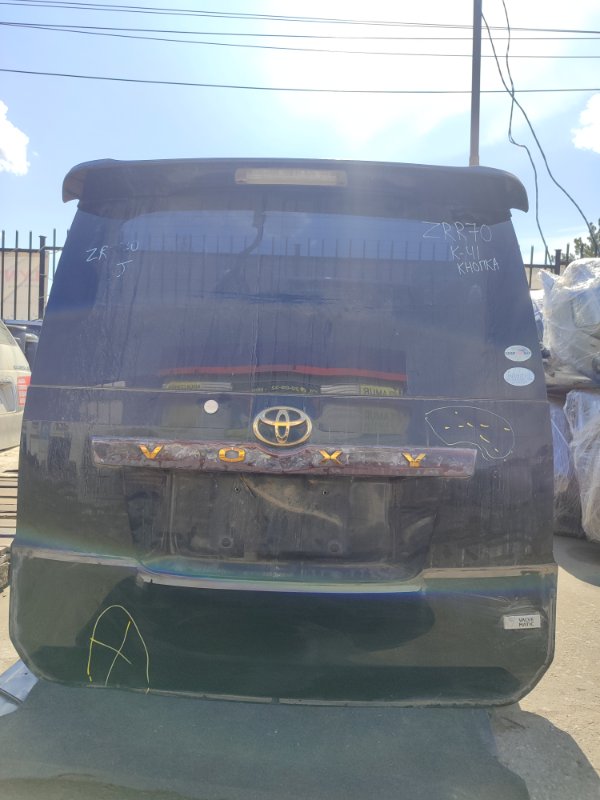 Дверь 5-я Toyota Voxy ZRR70 3ZRFAE (б/у)