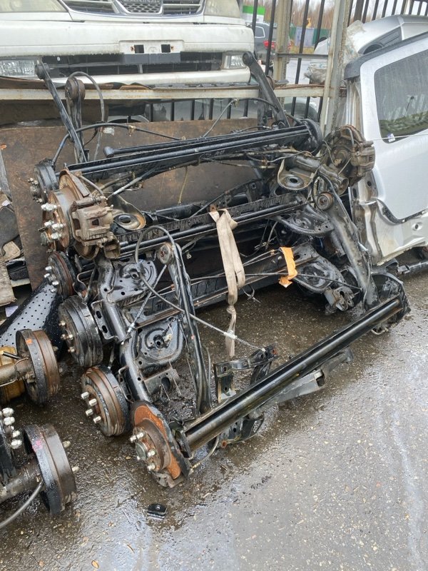 Балка Toyota Noah ZRR70 3ZRFE задняя (б/у)