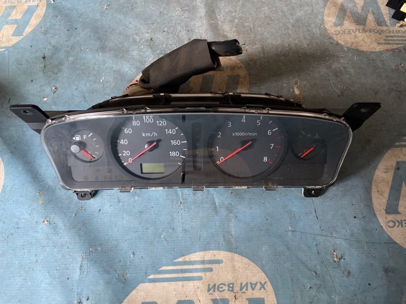 Панель приборов Nissan Serena TC24 QR20 (б/у)