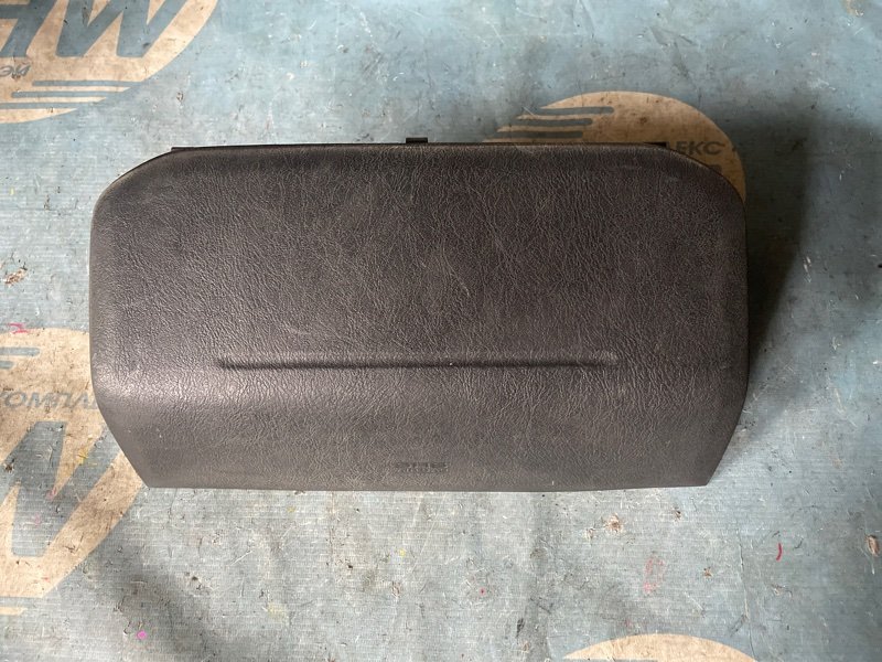 Airbag Mitsubishi Pajero Io H76W 4G93 левый (б/у)