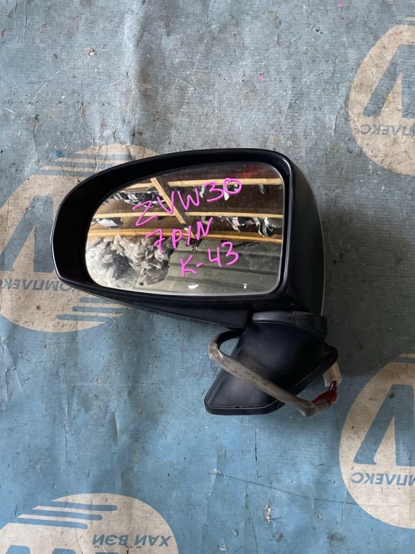 Зеркало Toyota Prius ZVW30 2ZRFXE левое (б/у)
