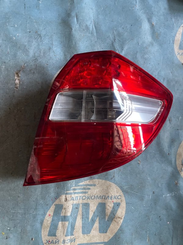 Стоп Honda Fit GE6 L13A правый (б/у)
