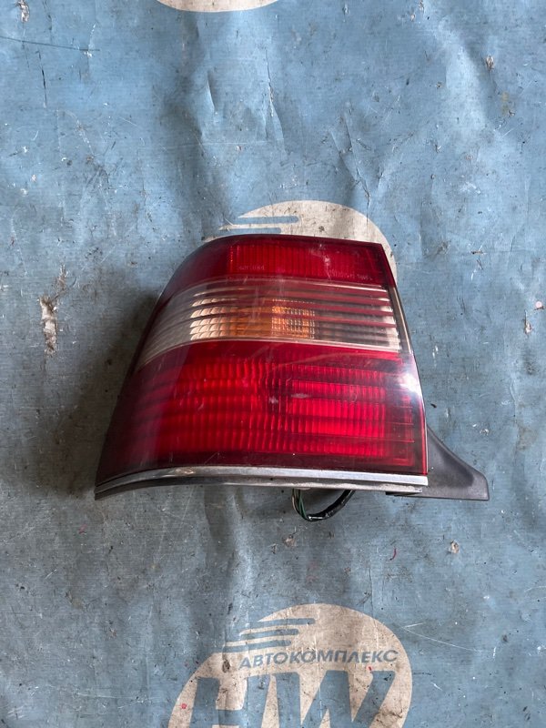 Стоп Toyota Crown JZS151 1JZGE левый (б/у)