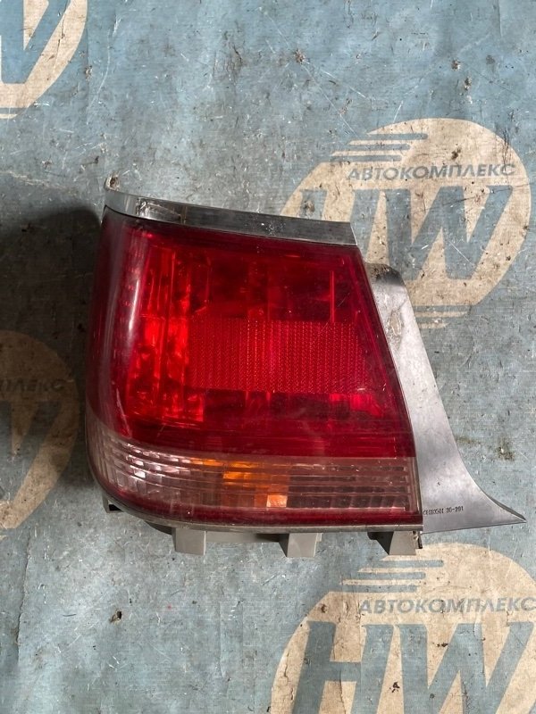 Стоп Toyota Crown JZS179 2JZGE левый (б/у)