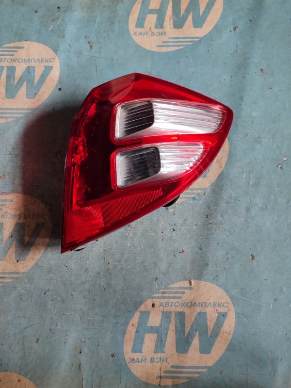 Стоп Honda Fit GE6 L13A правый (б/у)