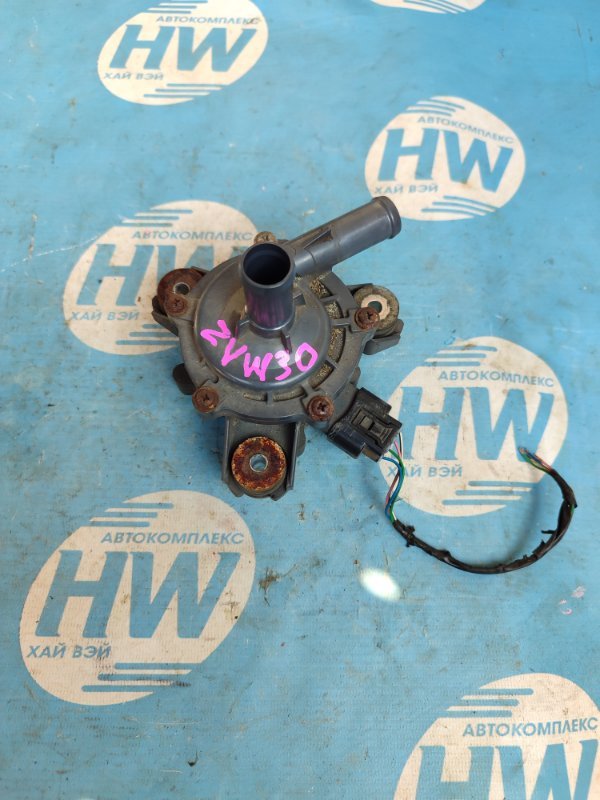 Помпа инвертора Toyota Prius ZVW30 2ZRFXE (б/у)