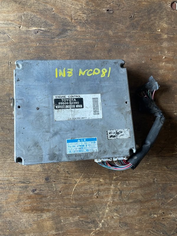 Компьютер двс Toyota Sienta NCP81 1NZFE (б/у)
