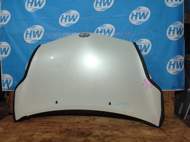 Капот Toyota Prius NHW20 1NZFXE (б/у)