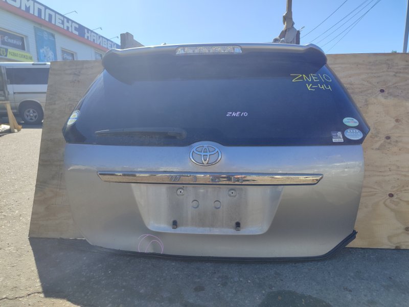 Дверь 5-я Toyota Wish ZNE10 1ZZFE (б/у)