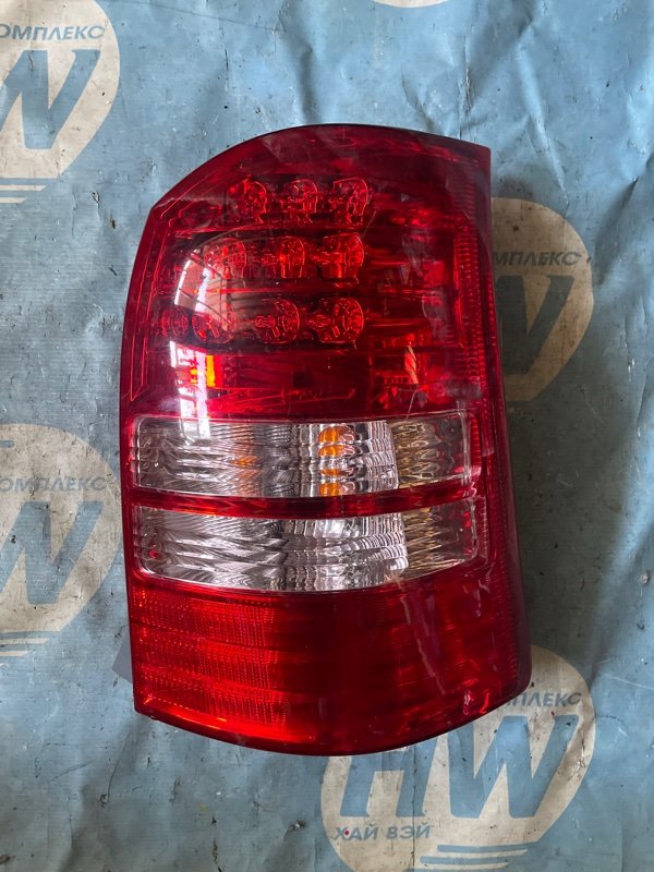 Стоп Toyota Wish ZNE10 1ZZFE правый (б/у)