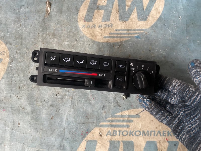 Климат-контроль Nissan Liberty PM12 SR20 (б/у)