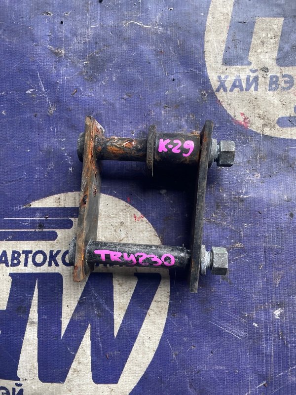 Крепление рессоры Toyota Dyna TRY230 1TR (б/у)
