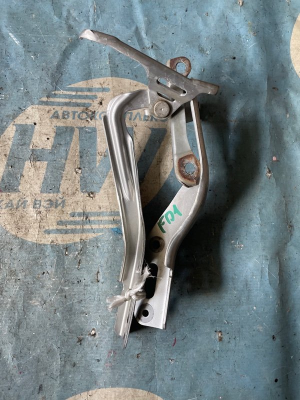 Петля капота Honda Civic FD1 R18A (б/у)