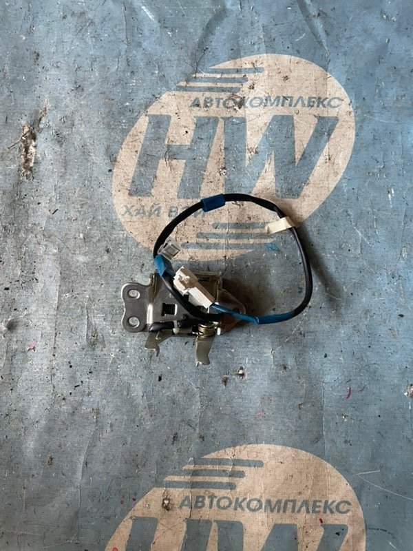 Замок пятой двери Toyota Vitz SCP10 1SZFE (б/у)