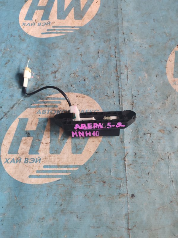 Ручка задней двери Toyota Alphard MNH10 1MZ (б/у)