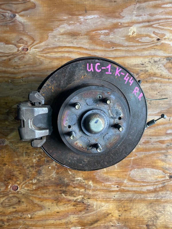 Ступица Honda Inspire UC1 J30A задняя правая (б/у)