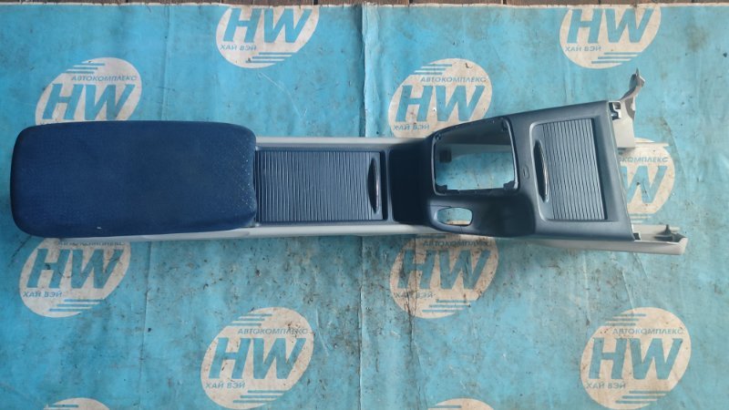Бардачек между сиденьями Honda Civic FD3 LDA (б/у)