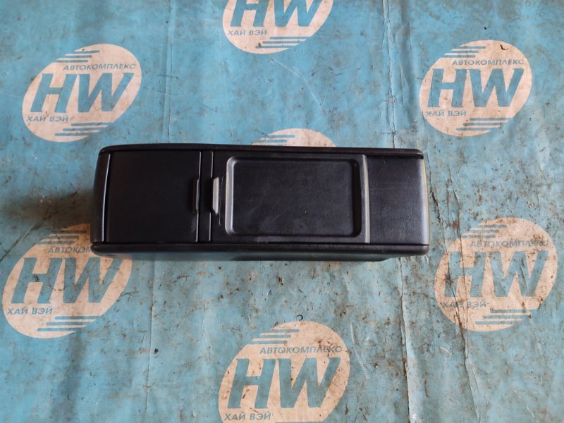 Бардачок между сидениями Toyota Wish ZNE14 1ZZFE (б/у)