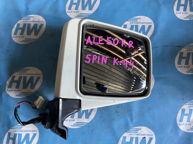 Зеркало Nissan Elgrand ALE50 VG33E правое (б/у)