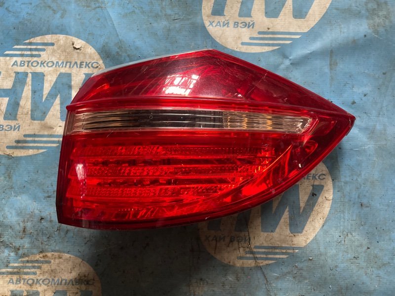 Стоп Honda Elysion RR5 J35A правый (б/у)