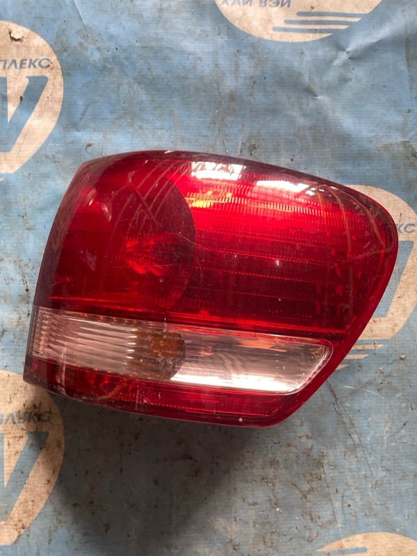 Стоп Toyota Ipsum ACM26 2AZFE правый (б/у)