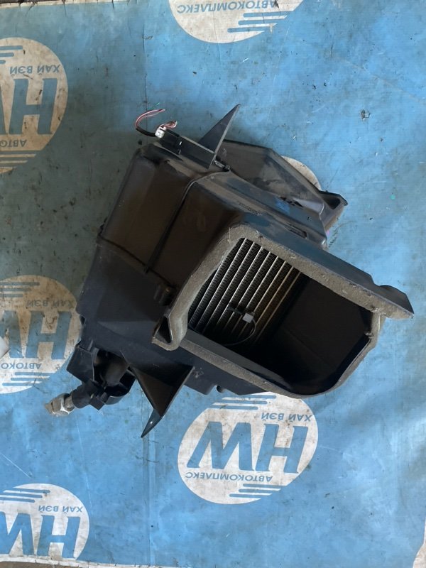 Радиатор печки Mazda Bongo SK22M R2 (б/у)