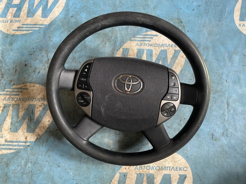 Руль Toyota Prius NHW20 1NZFXE (б/у)