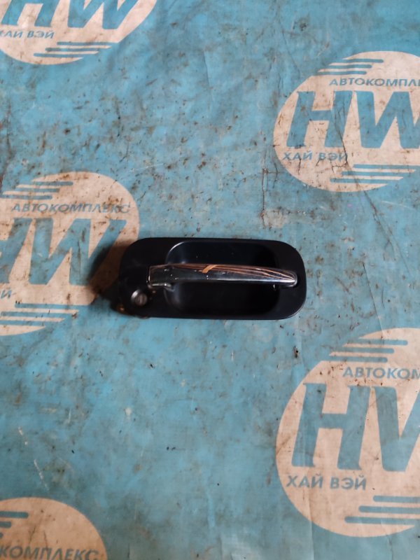 Ручка двери внешняя Honda Capa GA6 D15B передняя правая (б/у)