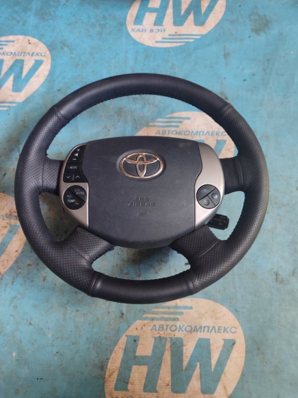 Руль Toyota Prius NHW20 1NZFXE (б/у)
