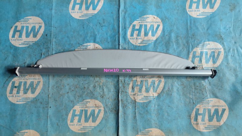 Шторка багажника Toyota Prius NHW20 1NZFXE (б/у)