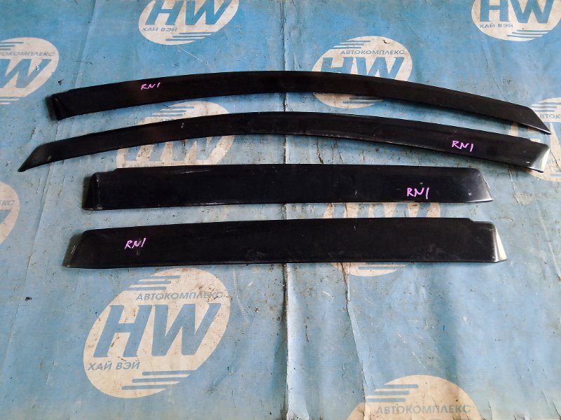 Ветровик Honda Stream RN1 D17A (б/у)