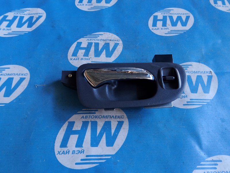 Ручка двери внутренняя Honda Odyssey RA8 J30A задняя правая (б/у)