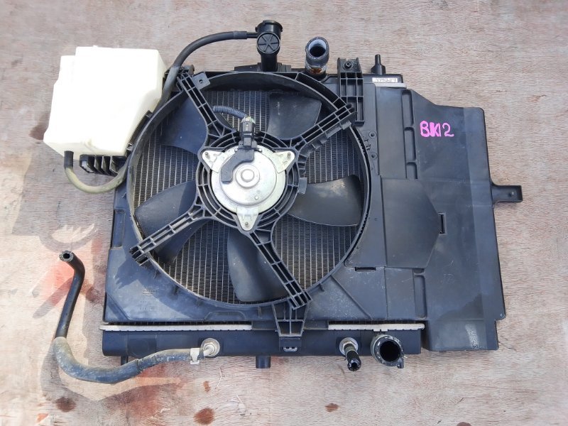 Радиатор Nissan March BK12 CR14 (б/у)