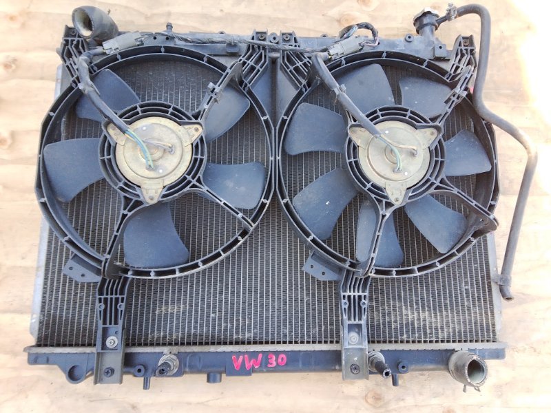 Радиатор Nissan Largo VW30 CD20ETI (б/у)