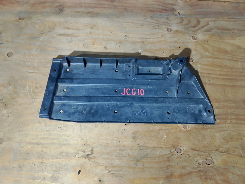 Защита двигателя Toyota Brevis JCG10 1JZFSE (б/у)