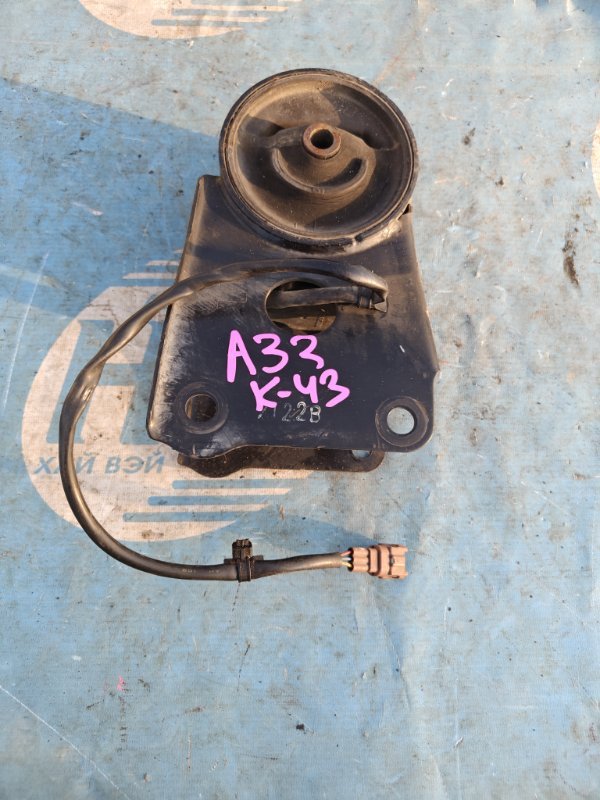 Подушка двс Nissan Cefiro A33 VQ20 передняя (б/у)